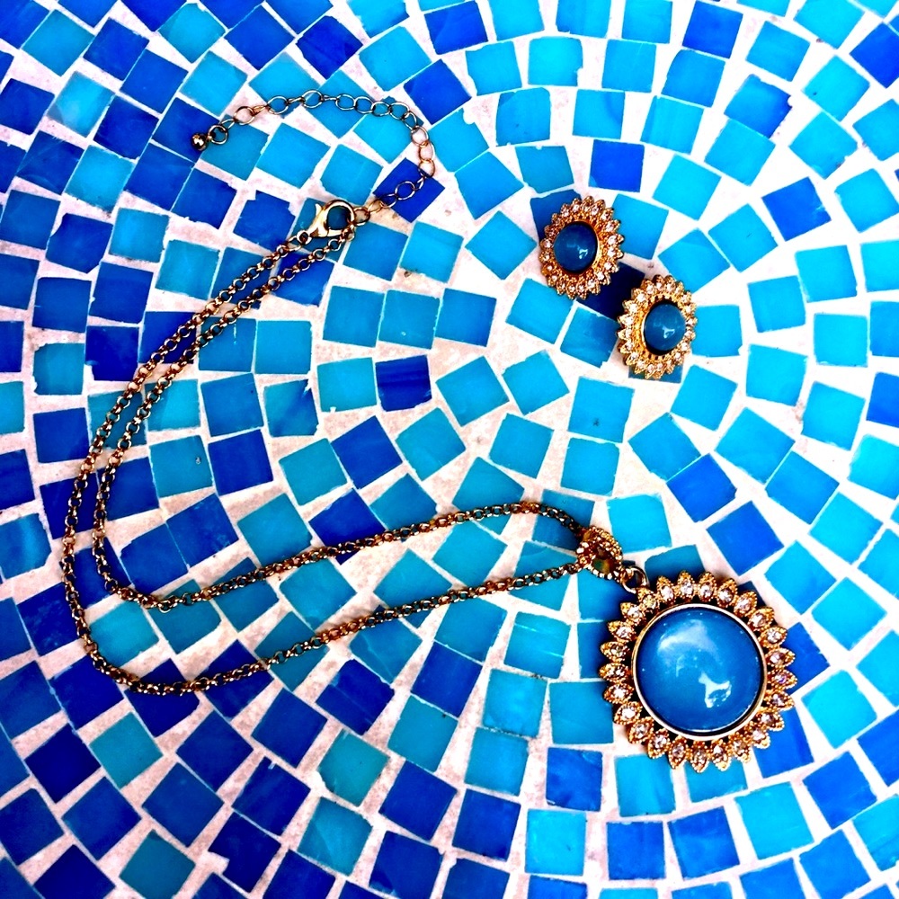 🧸 Made in Germany | “Light of the World” Pendant & Earrings • NIB - Picture 3 of 5